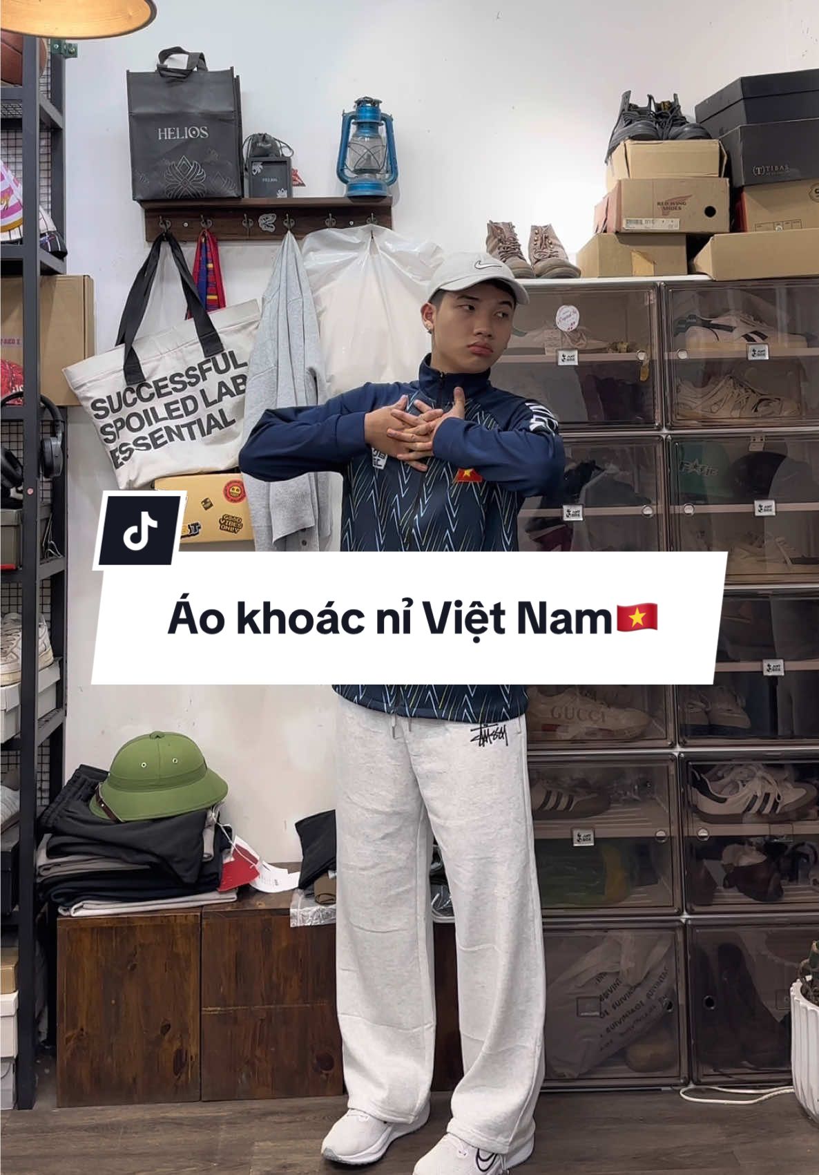 Lạnh này đi tập cũng phải đẹp!!!@Hưng Phạm @VICTOR SPORTS #xuhuong #xh #foryou #fyp #phoidonam 