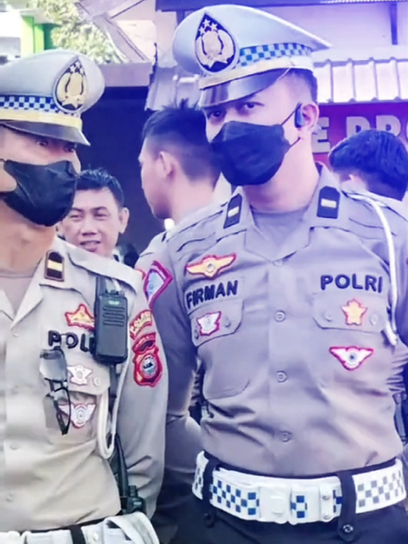 Jangan salah pasangan 😁🤭 #fy  #fypage 