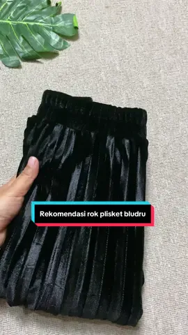 Cakep banget tolong✨🫶🏻😍#rokplisketbludru #rokplisketpremium #rokwanita 