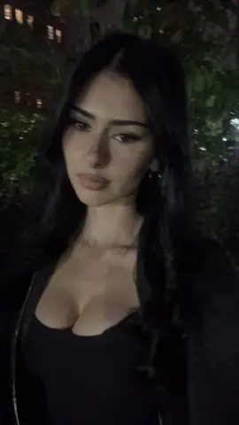 rare vid outside my room