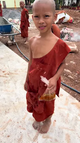 #កូននេនសុជាតិ ភូឌីត