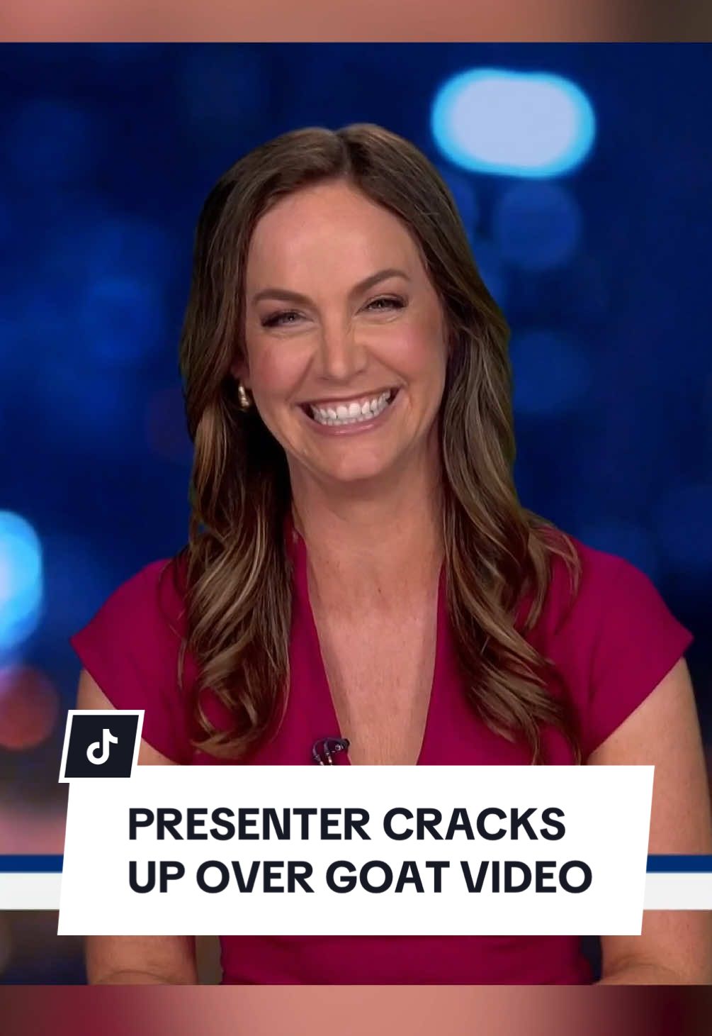 A four-legged troublemaker has caused quite the scare in Detroit and even caught 10 Late News Presenter Ursula Heger off guard. Ursula couldn't contain her laughter while watching CCTV of the dramatic moment Smokey the goat escaped from his pen and went on the run, startling a neighbour. Can you blame her? #10news #goat 