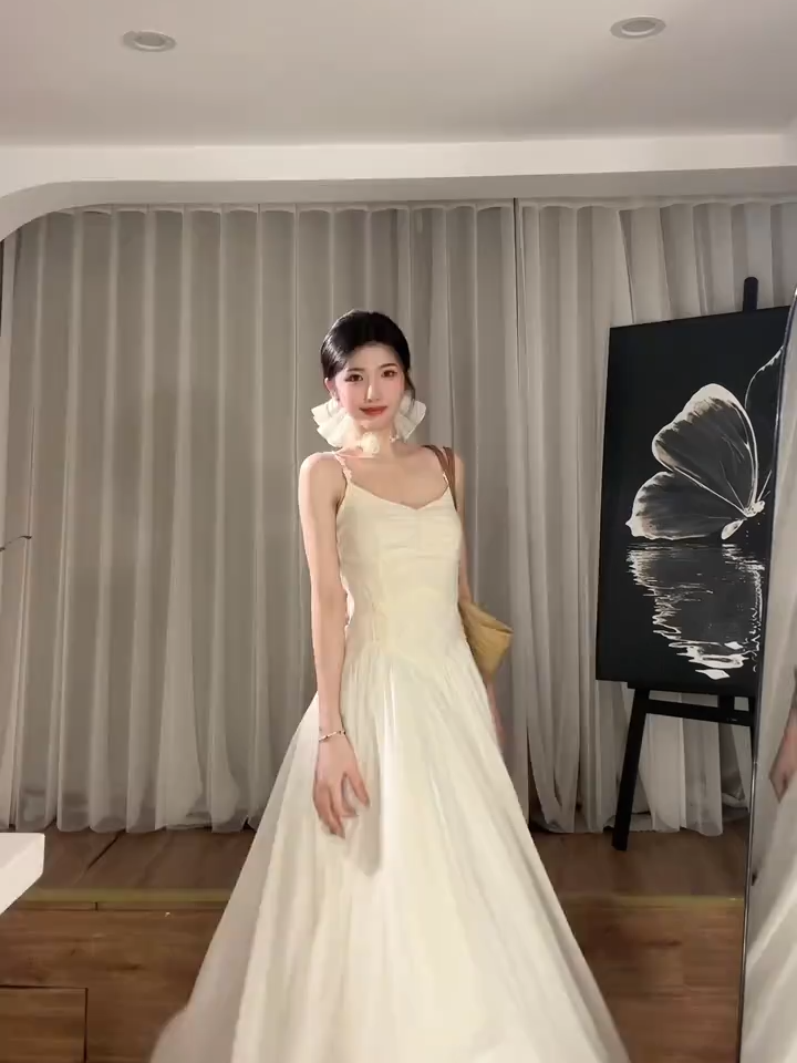 #tiktokindia #toiyeutiktok #vayxinhmoingay #vayxinh #vayralvideo #vaysuong #vaythietke #vaycuoi #aolen #aolennu #cardigan