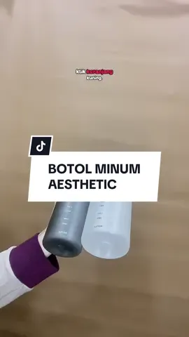 2 variasi warna bentuk botol simpel aesthetic loh😍🤍🖤 #botolminum #botolminumaesthetic #botolminumtransparan #botolminumviral #fyppppppppppppppppppppppp 