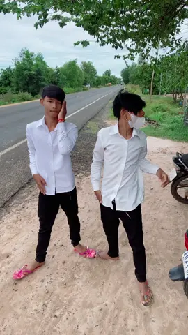 #ផុសអត់អ្នក__like🙃 @ping🖤 