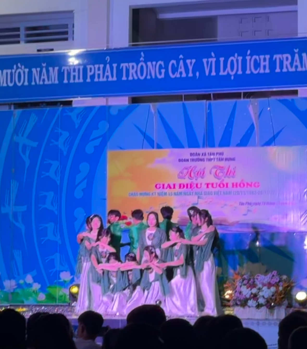 Bài múa của lớp 11a1#3rdprize