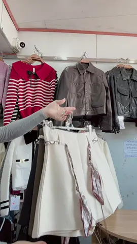 Quần giả váy có 3 màu siêu xinh ạ#xuhuongtiktok #qccc #hottrend #thoitrang 