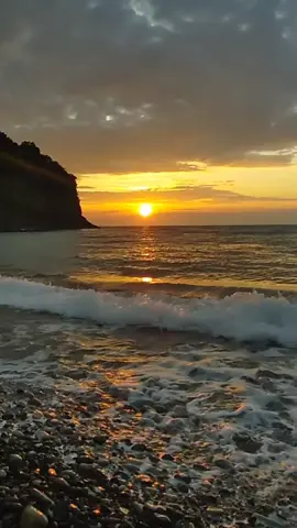 Mọi người lướt qua cho em xin 1FL nhé #kênhmoixay #xâykenhtiktok #ngườimoixaykenh #tậpchoitiktok