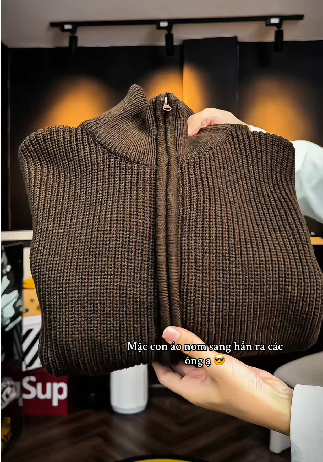 Dày dặn lắm #theslickway #aokhoaclen #cadigan 