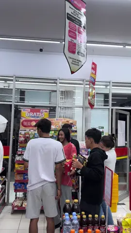 Bahagiaku ketika membuat mereka bahagia @URBANX ID #menspersonalcare #urbanxid #urbanx 