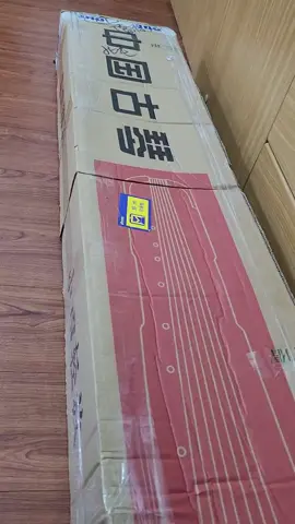 #古琴 買了一台 NT：2000元有找的古琴 古琴是中國傳統撥弦樂器，至少有三千年歷史，位列“琴棋書畫”之首，音域寬廣，音色深沉，造型優雅 。#古琴#台幣2000元古琴