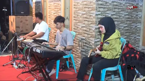 cek sound @toef21 @deztrock @destiana_sintia  #blitar24jam #ceksounddangdut 