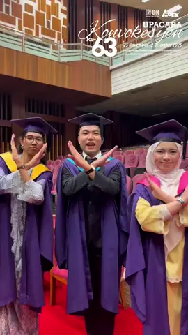 🎓 Panduan lengkap pemakaian jubah dan mortar board — supaya anda tampil yakin di pentas konvo. 💜 #usm #welead #mprc #KonvoUSM63 