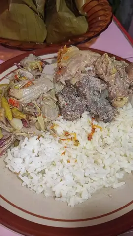 Lodeh tewel campur rawit + Botok ayam kampung 🐓