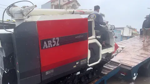 Giao xe ngày mưa bão. #maygatcaobang #MAYGATTANGDO #PhutungMayGat  #MayGatQuangNgai 