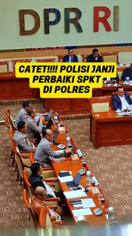 Polisi janji akan mempeebaiki pelayanan publik termasuk layanan SPKT di Polres-Polres. Polri mengaku akan lebih responsif terhadap aduan masyarakat. Itu disampaikan Wakapolri Komjen Pol Dedi Prasetyo saat rapat dengar pendapat (RDP) dengan Komisi III DPR RI pada Selasa, 18 November 2025. #Polri #DPR #news #polres #spkt 