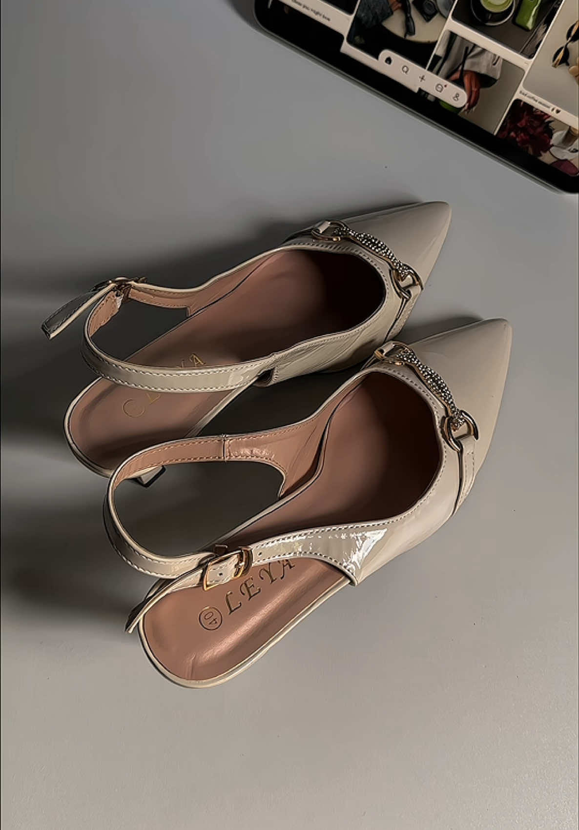 Elegance is screaming! #sandals #sandal #heels #classyheels #leyasandals 