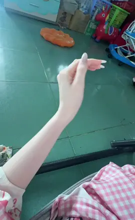 Combo sau sanh da mỏng gân xanh mà vẫn tự tin đăng da đó trời 