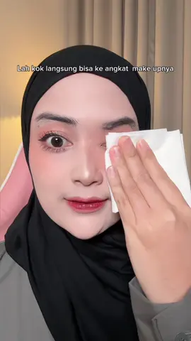 All in one 😍 #micellarwater #makeupremover #penghapusmakeup 