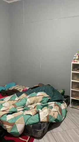 Ari kasingan teh meuni asa rusuh #susydutabotram #dutabotram #Nasilor 