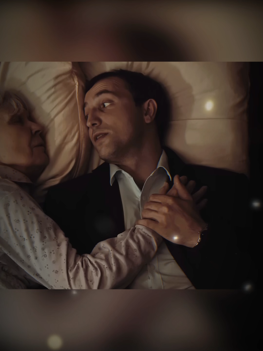 Мама с вами не навсегда, семья прежде всего... #мама #берегитеблизких #эмоции #дочкиматери #психология