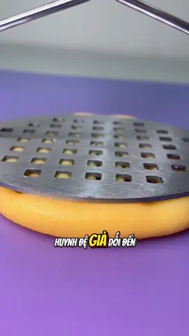 Cuốn sách ghi lại những chiến lược mưu kế của các mưu sĩ qua các triều đại từ cổ chí kim, dùng những câu chuyện và trường hợp thực tế, chỉ tay dạy bạn cách lật ngược tình thế, thoát khỏi cảnh khốn cùng. Dạy bạn cách làm người, cách đối nhân xử thế, cách giao tiếp, cách tranh đấu, cách tự bảo vệ, cách hóa giải #BookTok #duongmuu #tiktokmentor #muuluocconhan 