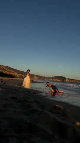 reunited…  personal accounts: @minkylyra @scarlettethorne  #fantasytok #mermaid #siren #pirate #ethereal 