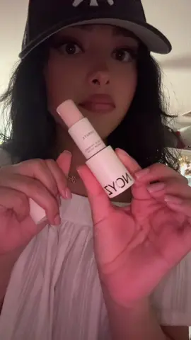 never catch me without @noyzfragrance . #noyz #noyzfragrance #noyzperfume #christmasgiftideas 