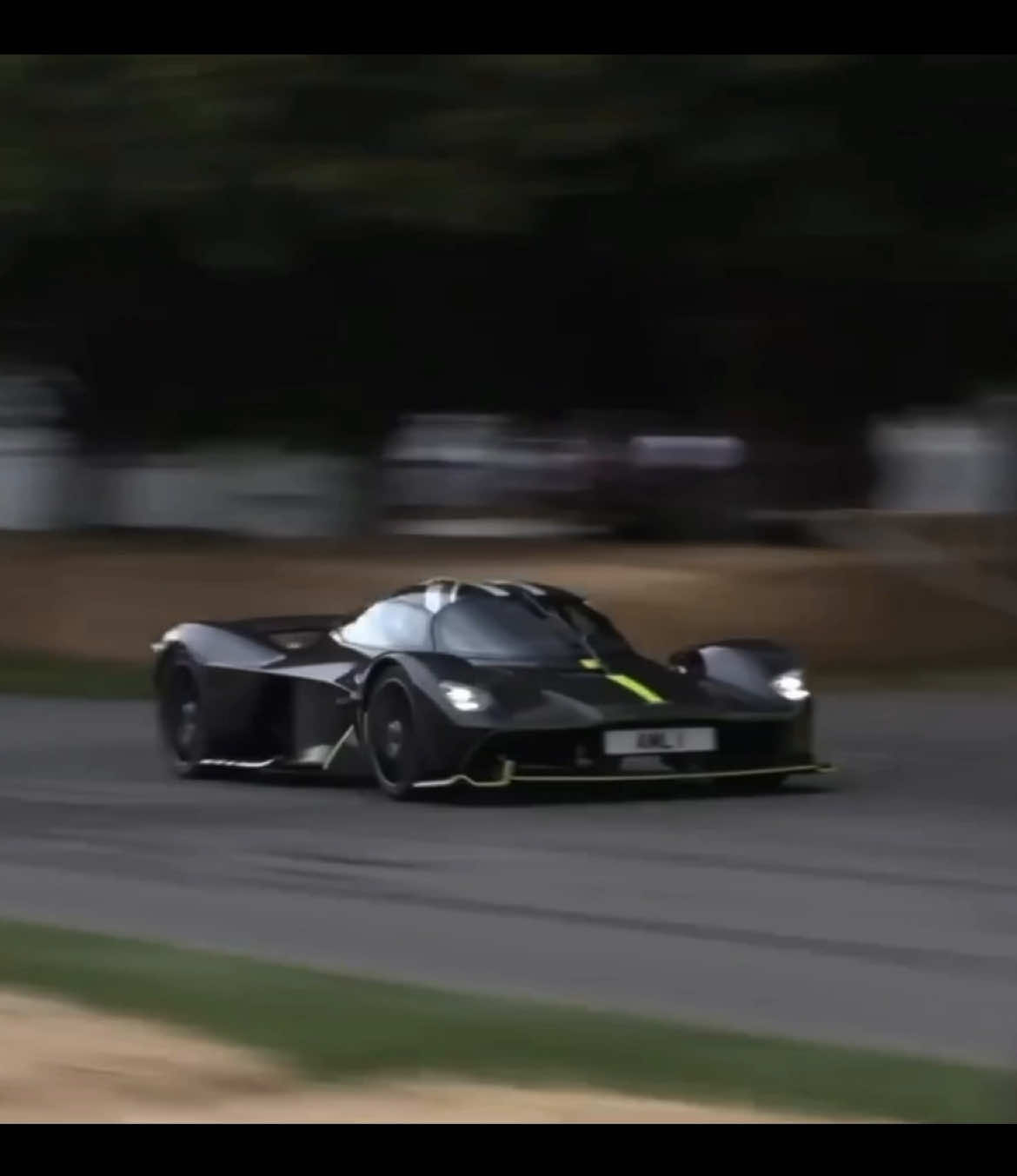 Aston Martin Valkyrie #cartok #astonmartin #valkyrie #carspotting #goodwood