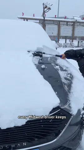 ❄️ Shovel ice, remove snow — all in one! The detachable handle makes it super easy to use. #SnowRemovalGadget#CarSnowRemoval #SnowShovel #WinterHack #CarEssentials #SnowClearingGadget #ColdWeatherGear hc1.2.2