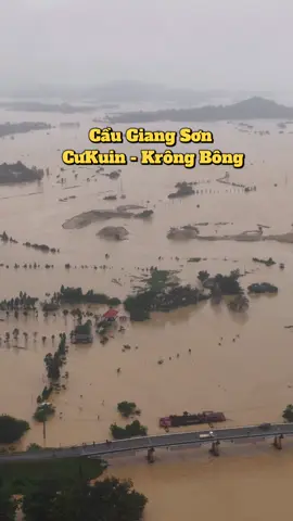 Tình hình bão lũ tại cầu Giang Sơn giao giữa huyện CưKuin - Krông Bông, Đắk Lắk đang ngập rất nghiêm trọng #47daklak #reviewbuonmathuot #lulut #krongbong #cukuin 