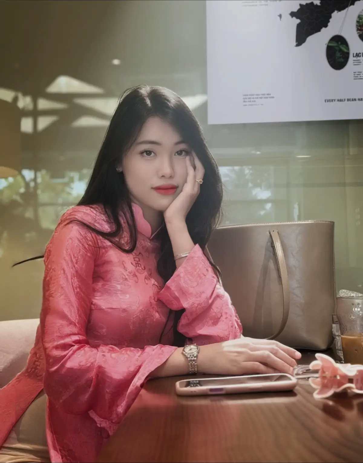 “ Dưới ánh mặt trời không có nghề nào cao quý hơn nghề dạy học” 😘😘 #fyp  #xuhuong 