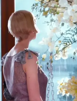 كل ليلة .. أسأل نفسي عنك، اوغل في التفكير بك، أمتطي صهوة قلمي و أكتب رسائل لا متناهية، كل ليلة .. أذوب من فرط الشوق، انكسر في حضرة الحنين، و أبوح للعتمة بأشياء خاصة جدا، أشياء عميقة تخصك بالأساس، كل ليلة استحضرك و أصمت، عيناي ترتجفان، و قلبي يضطرب، و الروح التي تعشق كيانك تركن إلى رحابك بسريالية تشبه نقاء قلبك.#شيجيبكم_شيجيبكم_ياماي_عيني_قاسم_السلطان 