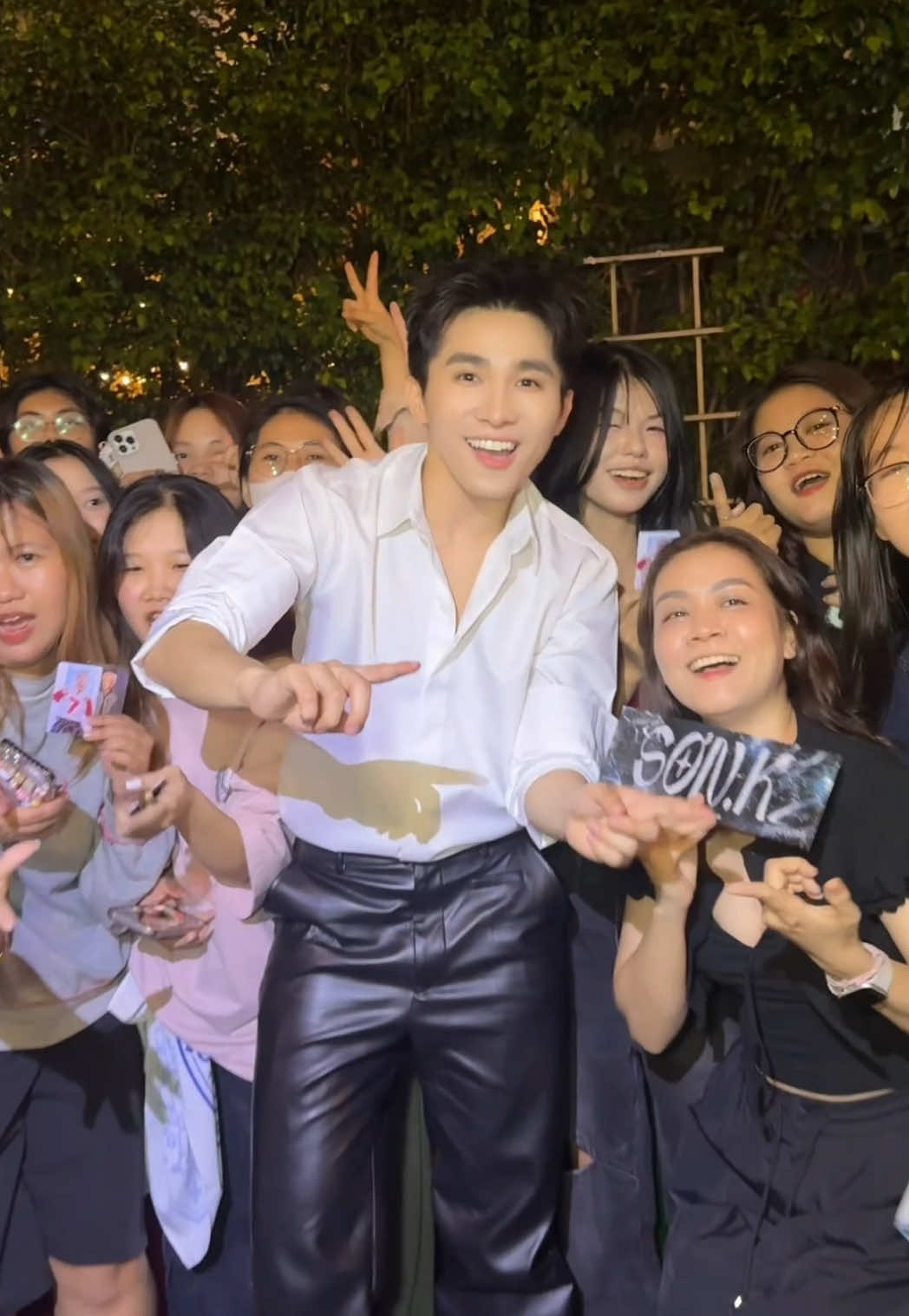 Ngày hôm nay ta kể chuyện ngày hôm qua 🫡🫡 iu mọi người nhiều lắm 🫂 #SonK #AnhTraiSonK #AnhTraiSayHi2025 #CanIGetYourLove 