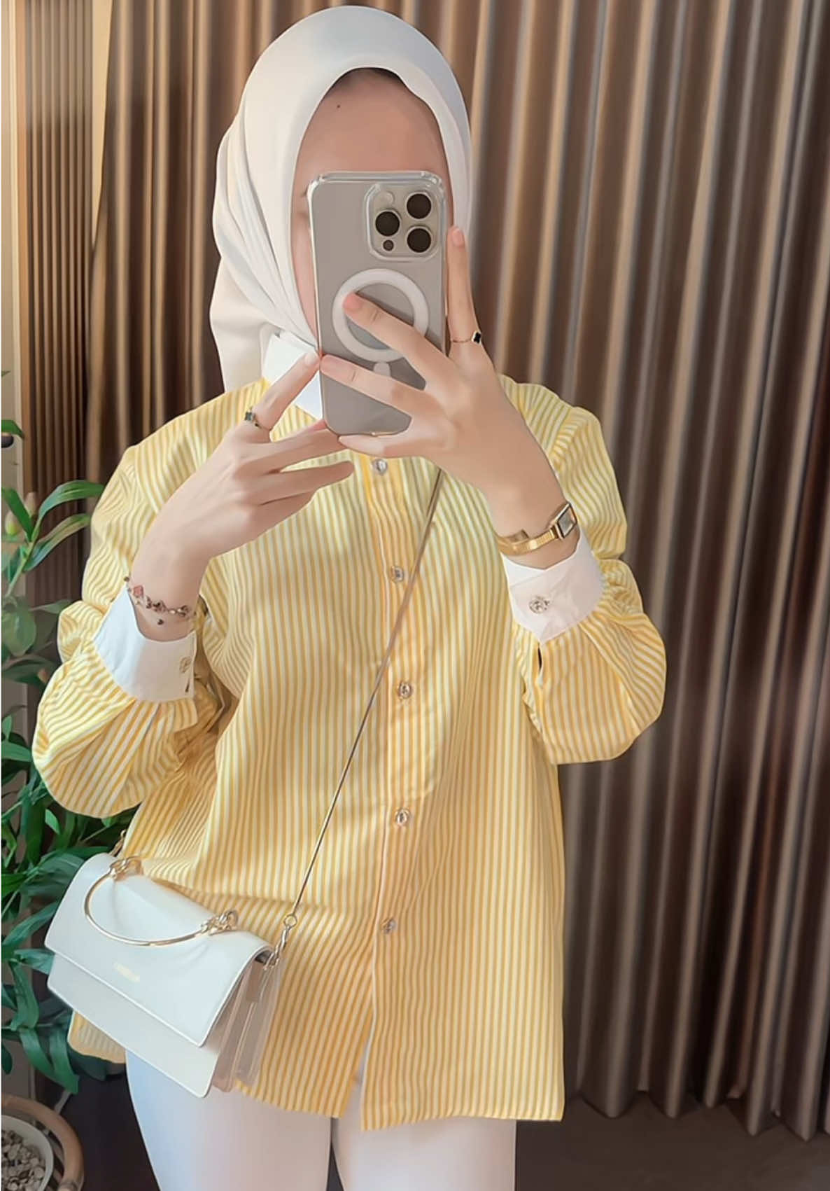 Cantik kemejanya😍👉🏻@arinifha 