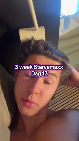 Dag 13 van het 13 jarige meisjesdieet. Ben oprecht sinds m’n 15e niet meer zo licht geweest…