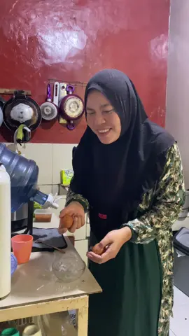 Kuat kali ya gigi nya hahaha #komedifyp #hiburanngakak