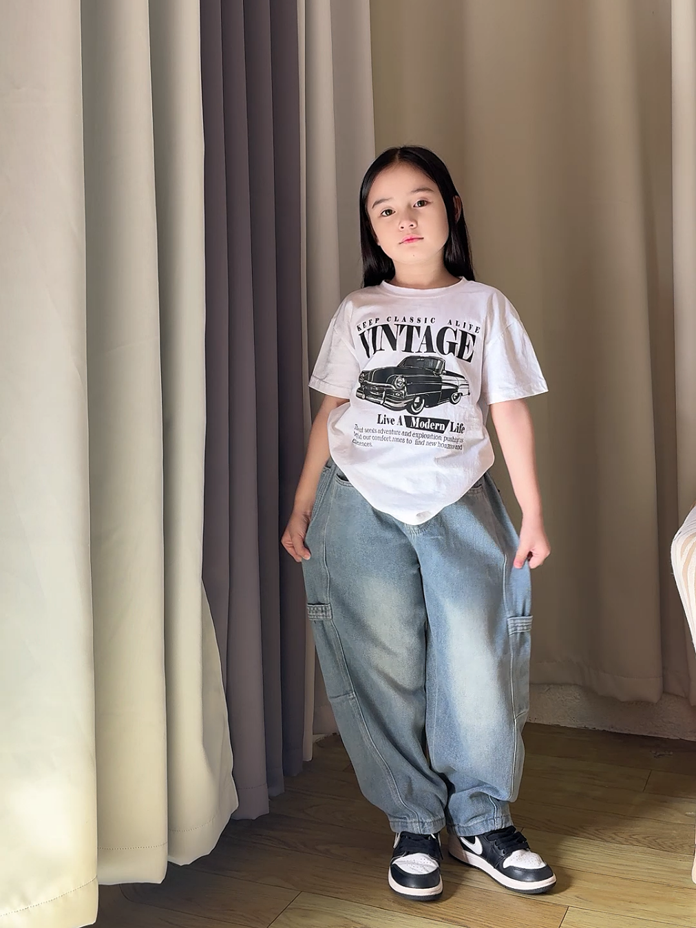 Unisex pants for kids #kidspants #unisexpants #pantsoutfitideas #kidsoutfit #kidsootd 