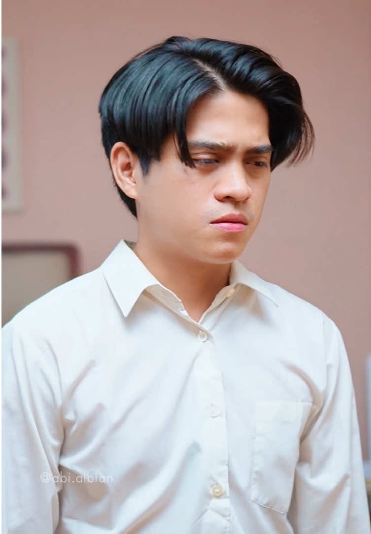 Kakak ga tau diri, mau ngambil rumah keluarga! @Miss Mora  @Suneeday Creative  #SerialTikTok #LigaDramaTikTok #TikTokTainment  #SuneedayCreative #AbiAlbian 