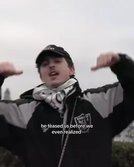 they’ve gotta be the same person #timotheechalamet #esdeekid #joke 