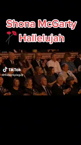 Unreal voice, give me chills every time ❤️😊 @ShonaMcGarty #itv #imaceleb #singing #voice #worldclass 