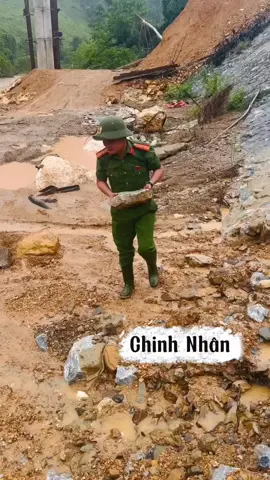 thằng nào dám nói cán bộ bỏ chạy đâu bước ra đây kkkkkk