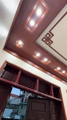 Lại một cái tết nữa chuẩn bị đến. Cô chú anh chị muoins sửa sang nhà cửa thì nhanh tay liên hệ em nhé kẻo lại ko kịp! #nhựanano #tấm_ốp_nhựa_PVC #phòngkháchđẹp #cảitạolạinhàcũ #trangtrinoithat 