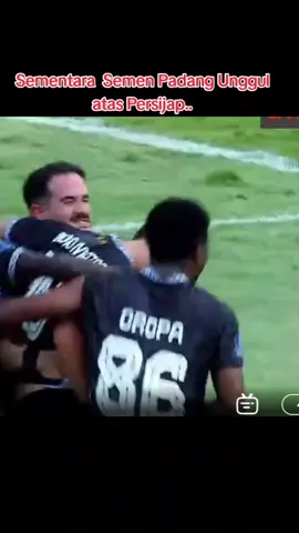 Sementara  Semen Padang Unggul atas Persijap..