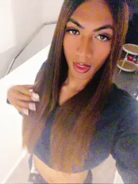 #hateitorloveit 💋