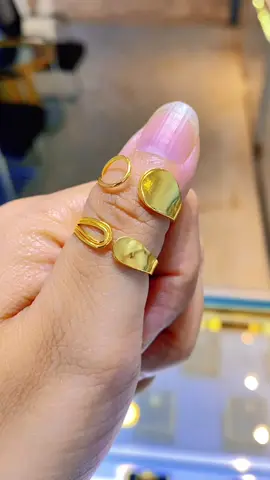 ခေတ်စားနေတဲ့ လက်စွပ်ဒီဇိုင်းဆန်းလေး 💛 #အောင်စည်သံစိန်ရွှေရတနာဆိုင်ကြီး #နေပြည်တော်SinmaLivingMallမြေညီထပ် #goldjewelry #095506851 #15ပဲရည်ပြည့်  @Aung Si Than Gold and Jewelry  @Aung Si Than Gold and Jewelry  @Aung Si Than Gold and Jewelry 