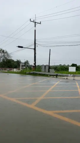 ถนนเรียบรางรพไฟนครศรีธรรมราช#น้ำท่วม #นครศรีธรรมราช 