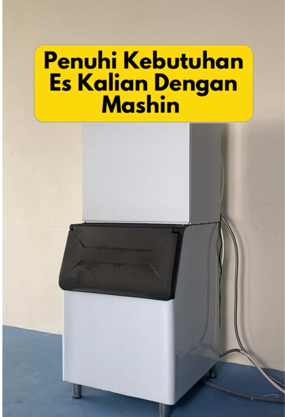 Semenjak ada Mashin, stok es untuk usaha selalu siap. Ice Maker 500kg ini bantu produksi lebih stabil, lengkap dengan garansi dan home service. #mesinesbatu #mesines #icemaker #mashin #icecreammaker 