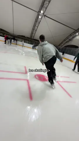 #IceSkating #iceskatingtiktok #eislaufen #hockey #figureskating 