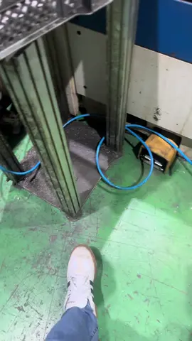 Lagi kerjo penak2 ko ono ae ceritane 🙃 tetap waspada #kulikorea🇰🇷🇮🇩 #kunfayakun🤲🤲🤲🤲🤲🤲🙏🙏🙏🙏 